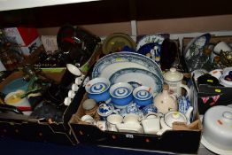 A QUANTITY OF KITCHENALIA AND CERAMICS IN SIX BOXES AND LOOSE, some modern boxed items and vintage