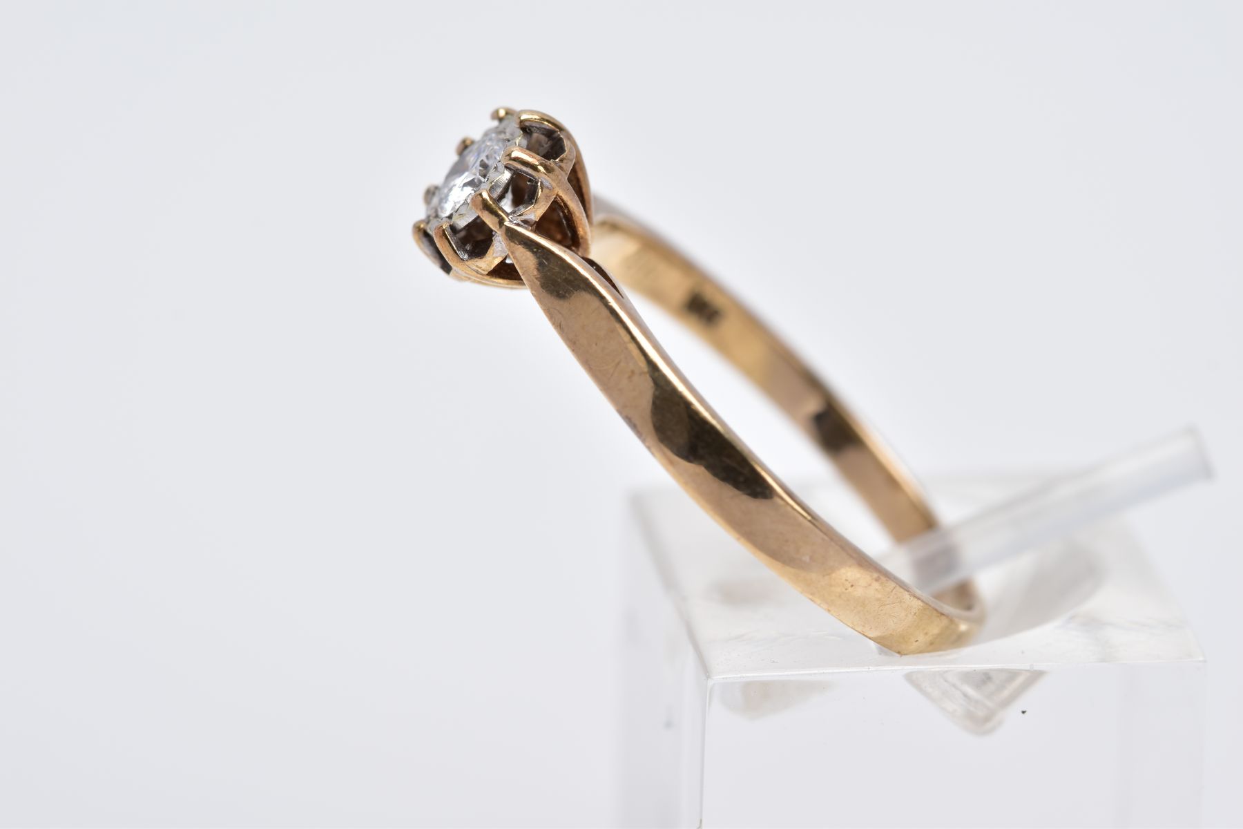 A 9CT GOLD SINGLE STONE DIAMOND RING, designed with an illusion set round brilliant cut diamond - Image 2 of 3