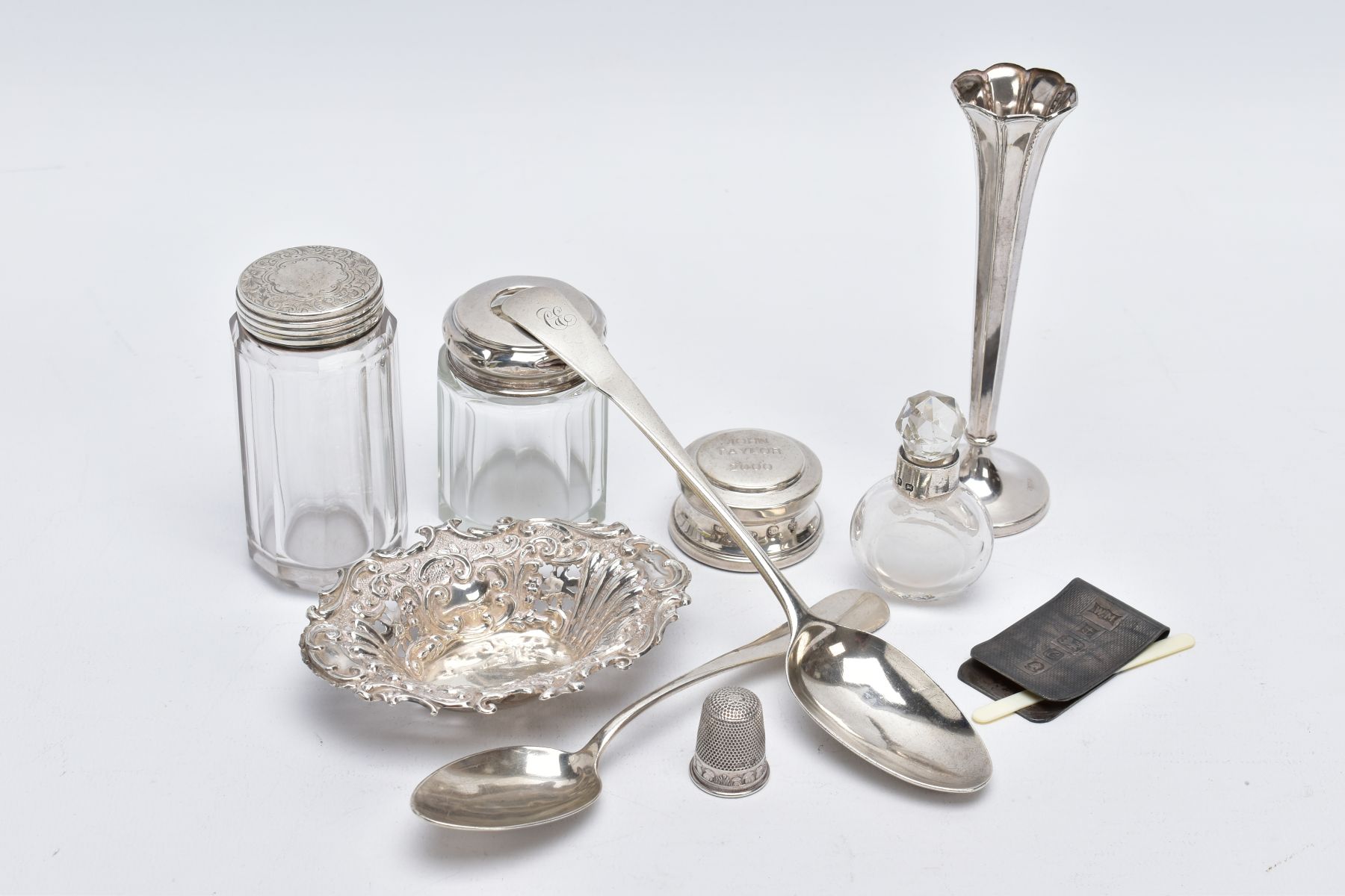 A QUANTITY OF SILVER ITEMS, to include a George III Old English pattern tablespoon engraved initials