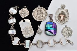 A SELECTION OF SILVER AND WHITE METAL JEWELLERY, to include a silver circular St Christopher pendant