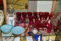 A GROUP OF 19TH AND 20TH CENTURY COLOURED AND CLEAR GLASSWARE, including a pair of Mary Gregory