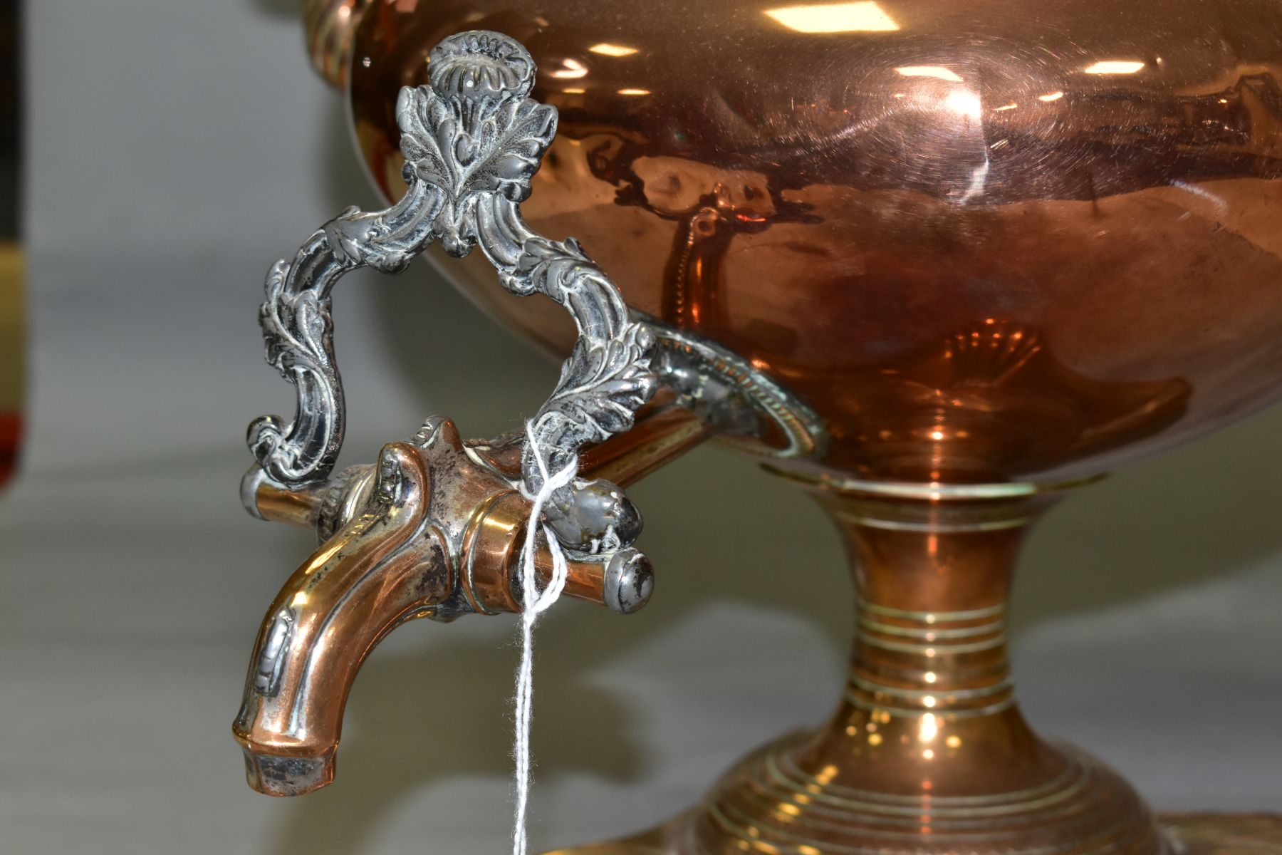 A VICTORIAN COPPER URN SAMOVAR, the circular pull off cover with fluted and gadrooned decoration, - Image 7 of 7