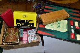 A QUANTITY OF ASSORTED BOXED GAMES, Chess, Mah Jong and Backgammon, cased set of Dominoes and