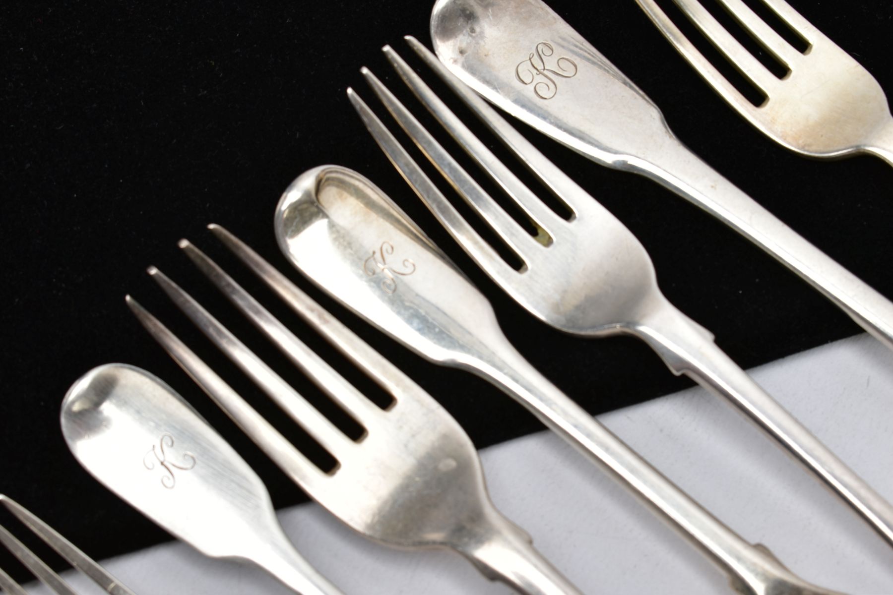 A QUANTITY OF SILVER FIDDLE PATTERN FORKS, each with an engraved initial 'K' to the handles, each - Image 2 of 4