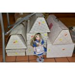 A COLLECTION OF BOXED AND UNBOXED FRANKLIN MINT HEIRLOOM COLLECTORS DOLLS, to include an unboxed