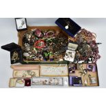 A BOX OF ASSORTED COSTUME JEWELLERY, to include necklaces, earrings, rings, brooches in various