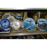 TWENTY SIX BOXED AND LOOSE COLLECTORS PLATES, including Royal Doulton 'Flight Over Lincoln' and '