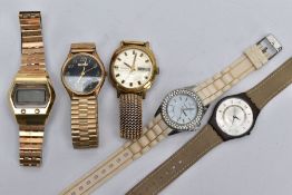 FIVE WRISTWATCHES, to include a gents circular gold tone dial signed 'Sekonda' baton markers, day