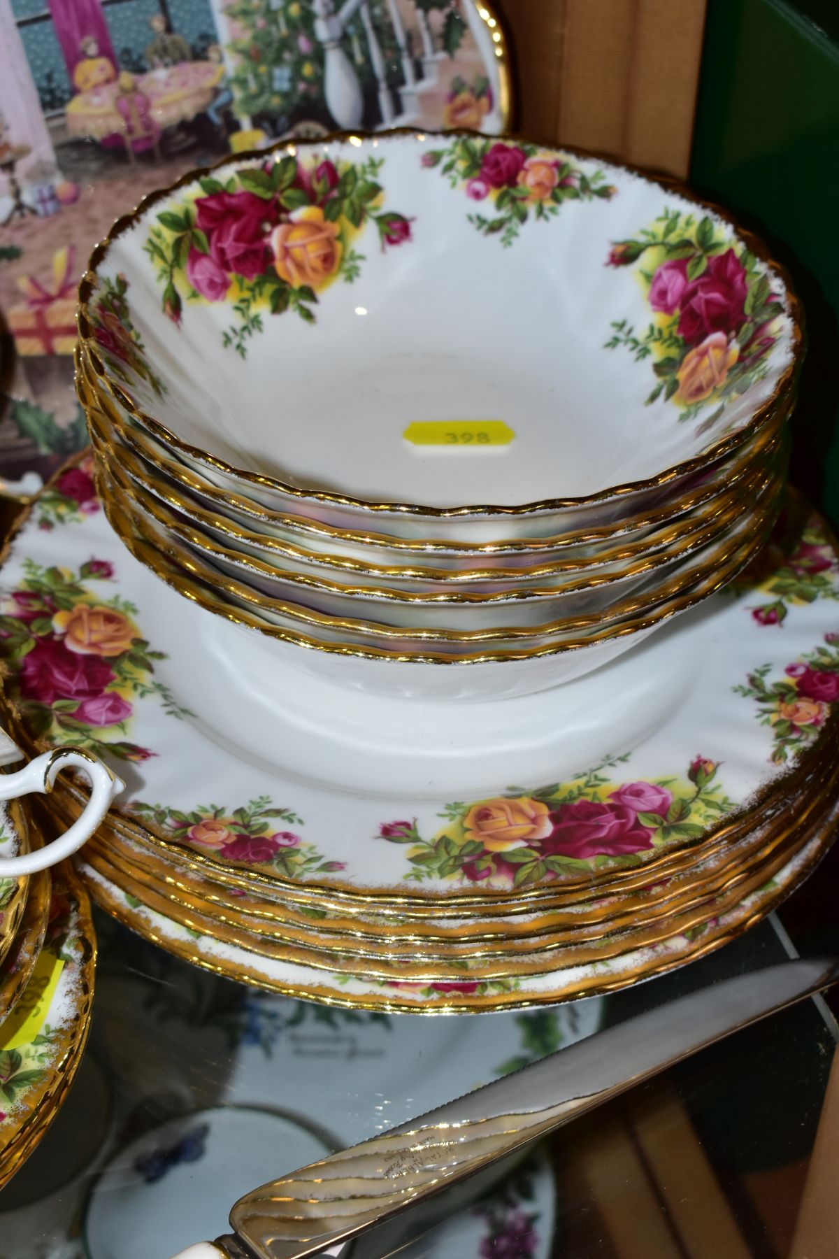 ROYAL ALBERT 'OLD COUNTRY ROSES', comprising teapot, height 16cm, cake/sandwich plate, milk jug, - Image 7 of 9