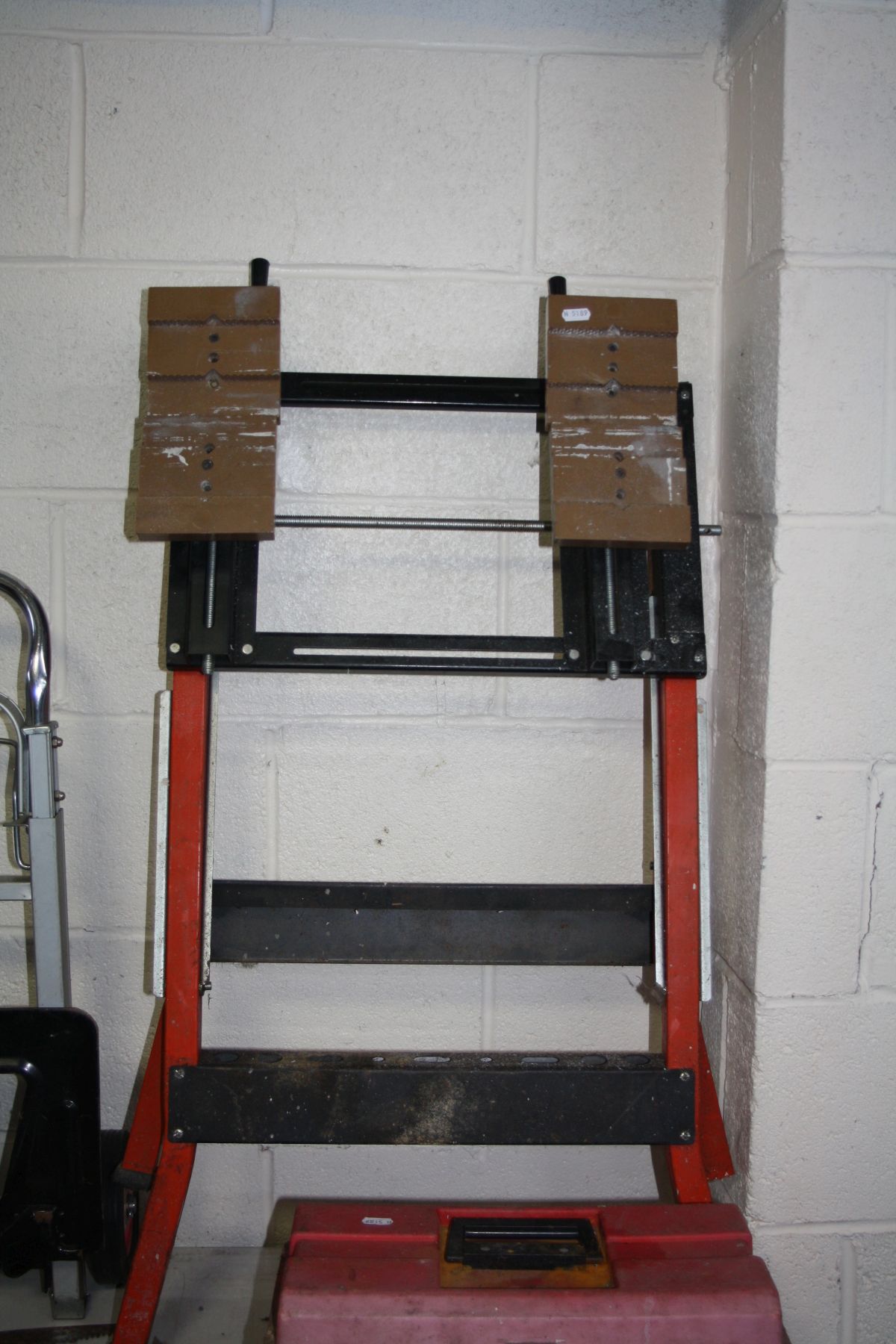 A BLACK AND DECKER WORKMATE, a Portable Workbench Vice, a plastic toolbox including tools, a folding - Image 4 of 6