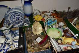 SEVEN BOXES AND LOOSE CERAMICS AND GLASSWARES, to include blue and white 'Willow' tablewares (