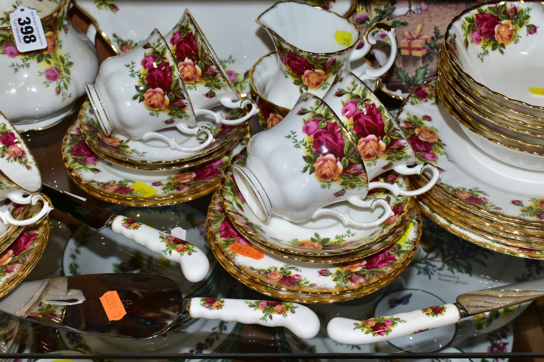 ROYAL ALBERT 'OLD COUNTRY ROSES', comprising teapot, height 16cm, cake/sandwich plate, milk jug, - Image 2 of 9