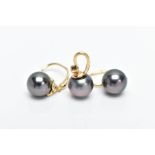 A PAIR OF YELLOW METAL PEARL AND DIAMOND SET EARRINGS AND MATCHING PENDANT, each earring designed