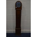 AN EARLY TO MID 20TH CENTURY OAK GRANDDAUGHTER CLOCK, height 133cm (missing back right foot)