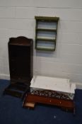 AN EARLY TO MID 20TH CENTURY OAK OPEN BOOKCASE, width 51cm x depth 20cm x height 117cm (missing