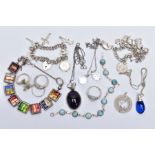 A QUANTITY OF JEWELLERY, to include a silver charm bracelet with each link stamped with a sterling