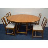 AN EARLY 20TH CENTURY GOLDEN OAK GATE LEG TABLE, and four chairs (5)