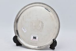 A SILVER '1977 QUEENS SILVER JUBILEE' SALVER, plain polished circular salver, with a central