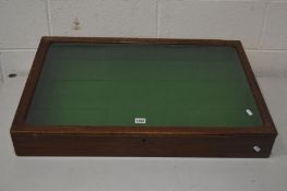 A MAHOGANY TABLE TOP JEWELLERY DISPLAY CASE, width 79cm x depth 54cm x height 12cm (no lock)