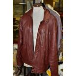 A GENTS LEATHERS (BROWN) SHORT JACKET, size length from collar 58cm x width underarm pits across