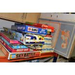 A QUANTITY OF BOXED GAMES, to include Arcofalc Perla table Football, No ART 72201, Airfix 'Zero -