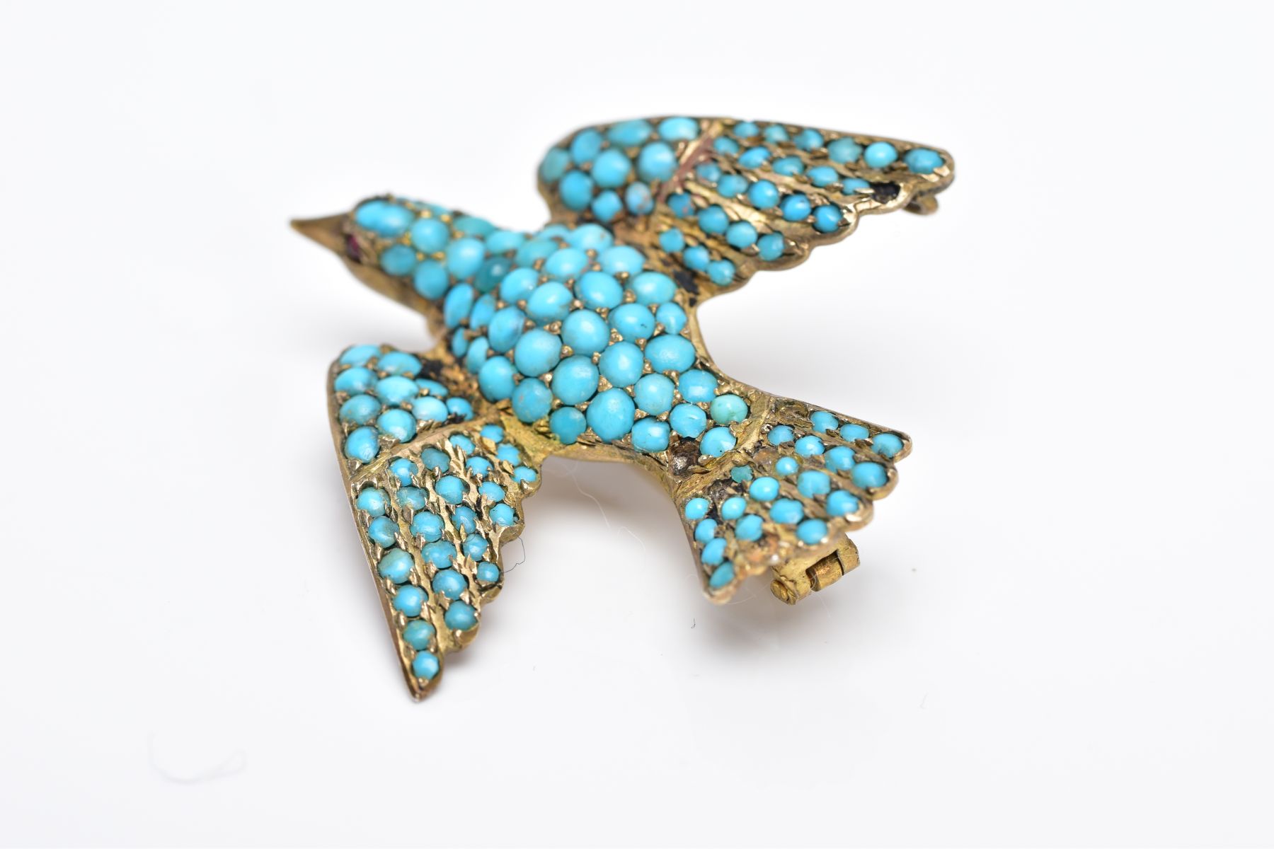 A VICTORIAN SILVER GILT TURQUOISE SET BROOCH, in the form of a bird set with red paste eyes and an - Image 4 of 4