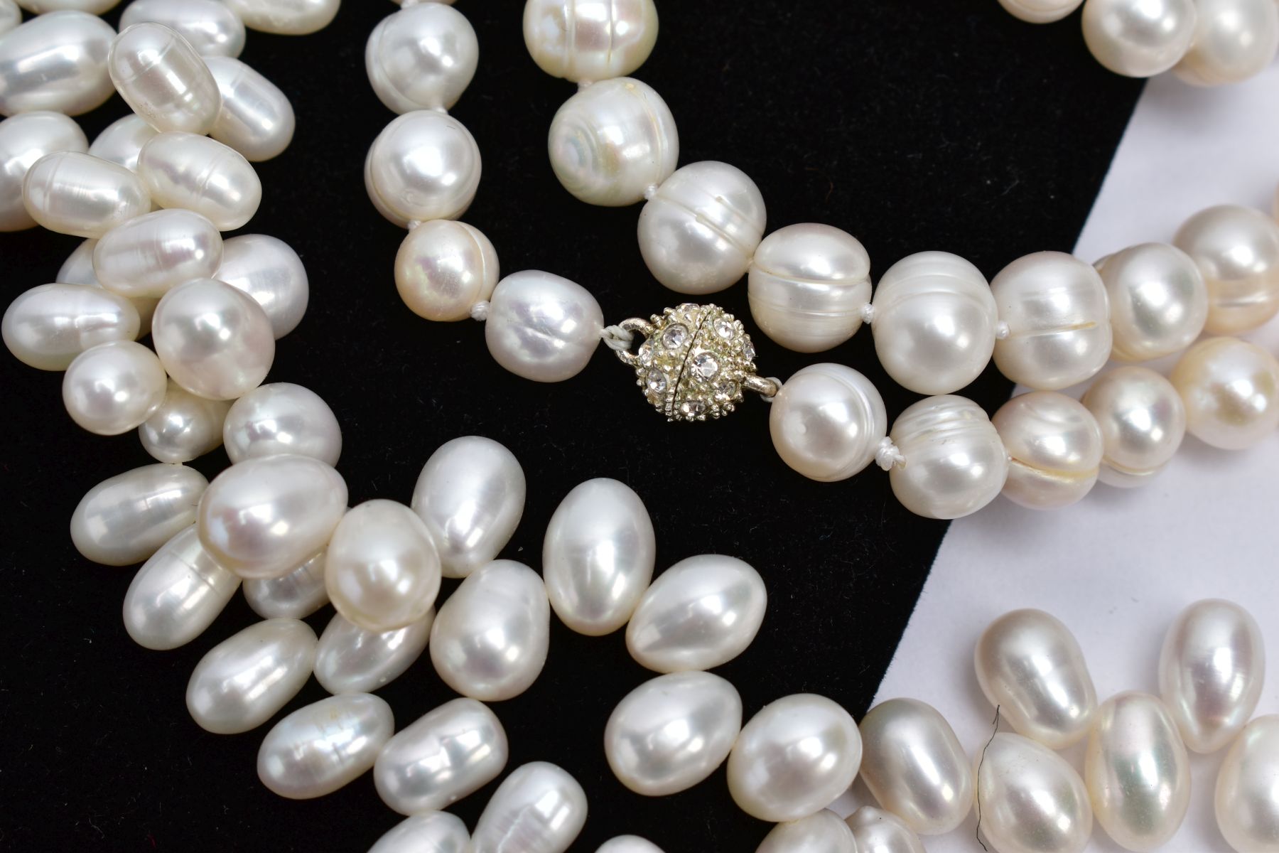 TWO CULTURED FRESHWATER PEARL NECKLACES, A TAHITIAN PEARL NECKLACE AND A WHITE METAL BUCKLE, the - Image 2 of 5