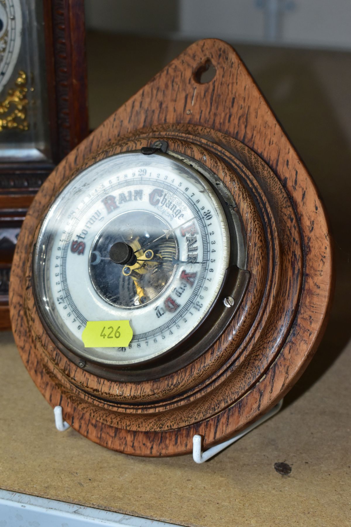 A LATE 19TH CENTURY OAK CASED MANTEL CLOCK, the silvered dial with Arabic numerals, 8 day - Image 2 of 7