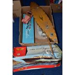 TWO BOXED VICTORY INDUSTRIES BATTERY OPERATED PLASTIC BOATS, Vosper Triple Screw Express Turbine