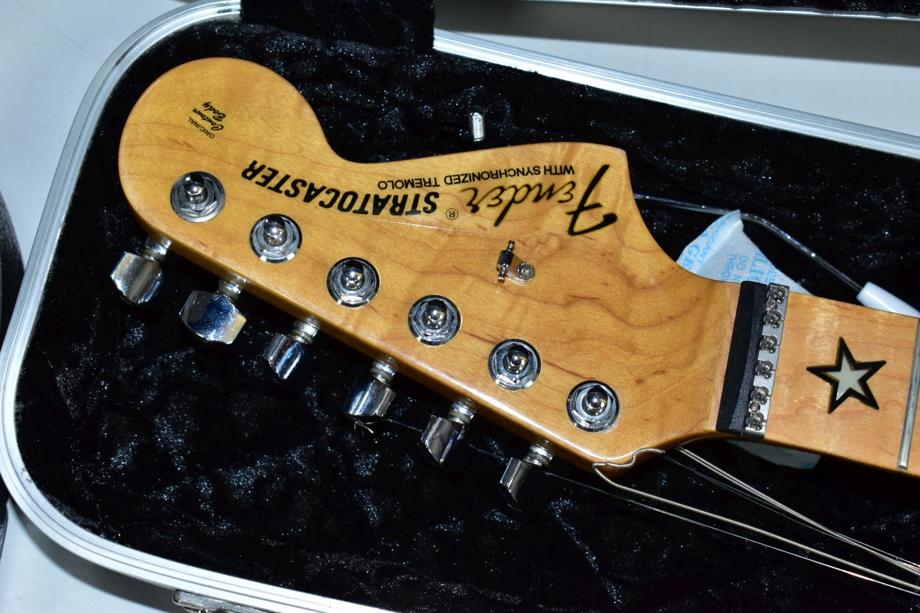 A STRATOCASTER STYLE GUITAR with Fender Custom Shop stickered pickups, a Richie Sambora style two - Image 2 of 6