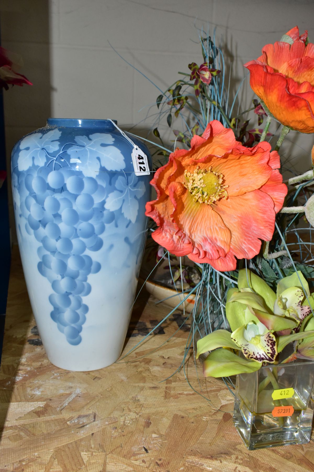 THREE ARTIFICAL FLOWER ARRANGEMENTS, AN EICHWALD PORCELAIN BALUSTER VASE AND A PLANT POT, the - Image 3 of 4