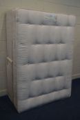 A SEALEY 4FT6 DIVAN BED WITH DRAWERS AND MATTRESS