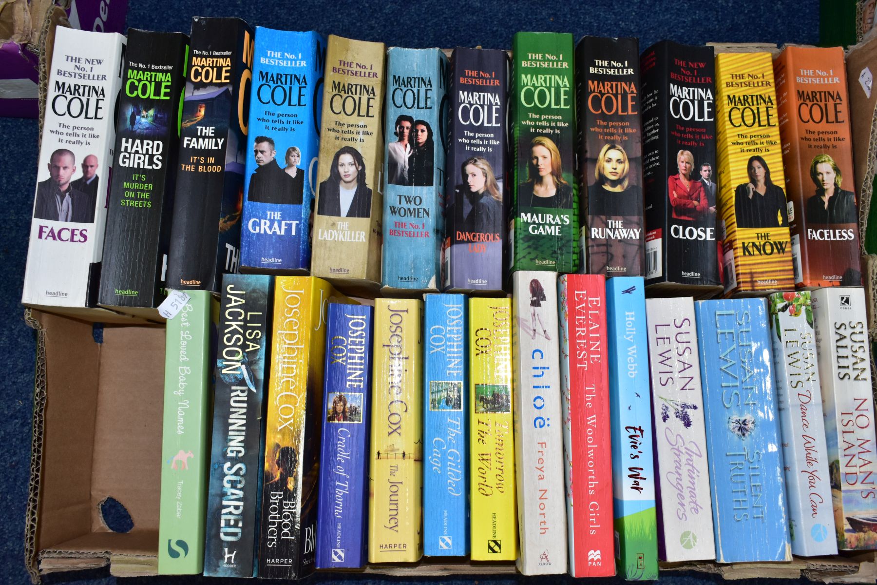 TWO BOXES OF BOOKS AND MAGAZINES, books include Martina Cole, Danielle Steel, Dan Brown, Joanna - Image 3 of 6