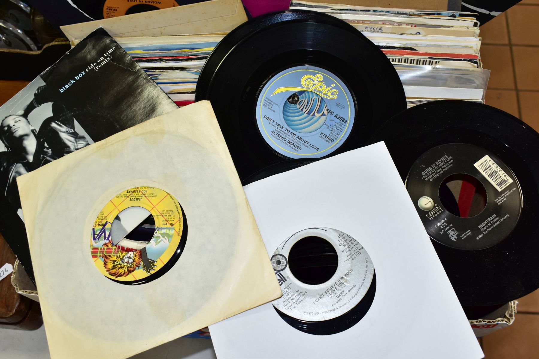 A BOX OF APPROXIMATELY TWO HUNDRED AND FIFTY 7'' SINGLES, mostly 1980's to include Rock and Pop - - Image 2 of 3