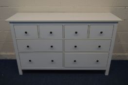 A MODERN WHITE FINISH SIDEBOARD/CHEST OF FOUR SHORT OVER FOUR LONG DRAWERS, width 162cm x depth 51cm