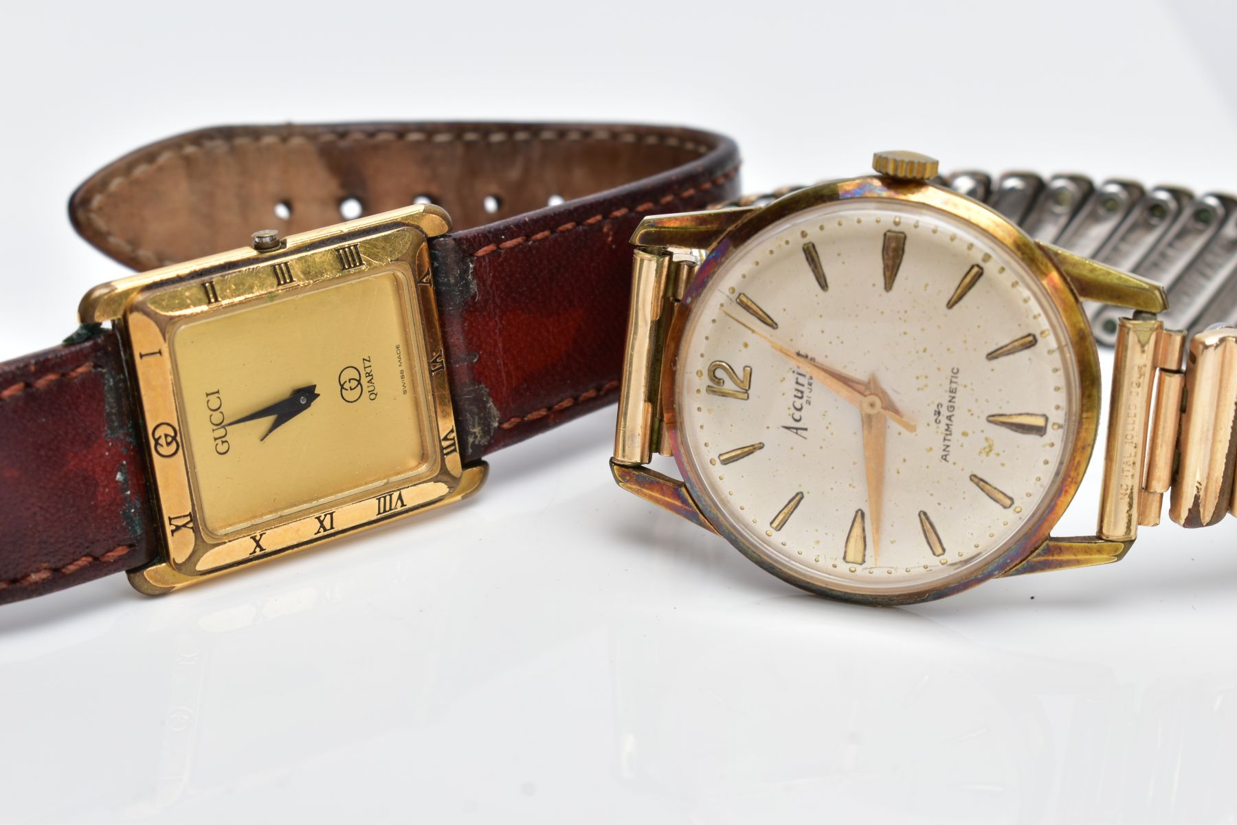 TWO WRISTWATCHES, to include a gent's wristwatch with a tank gold tone dial signed 'Gucci, - Image 7 of 7