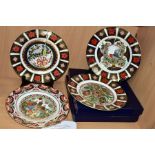 FOUR ROYAL CROWN DERBY LIMITED EDITION CHRISTMAS PLATES, 1992 (860/2000), 1993 (782/2500), 1994 (