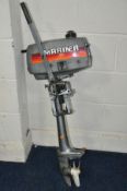 A MARINER 2M 6A1 1371 40 OUTBOARD MOTOR (motor pulls freely - untested)