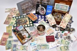 A SMALL WOODEN CHEST IN BOX OF WORLD COINS AND BANKNOTES, to include a purse of Euro coins, a