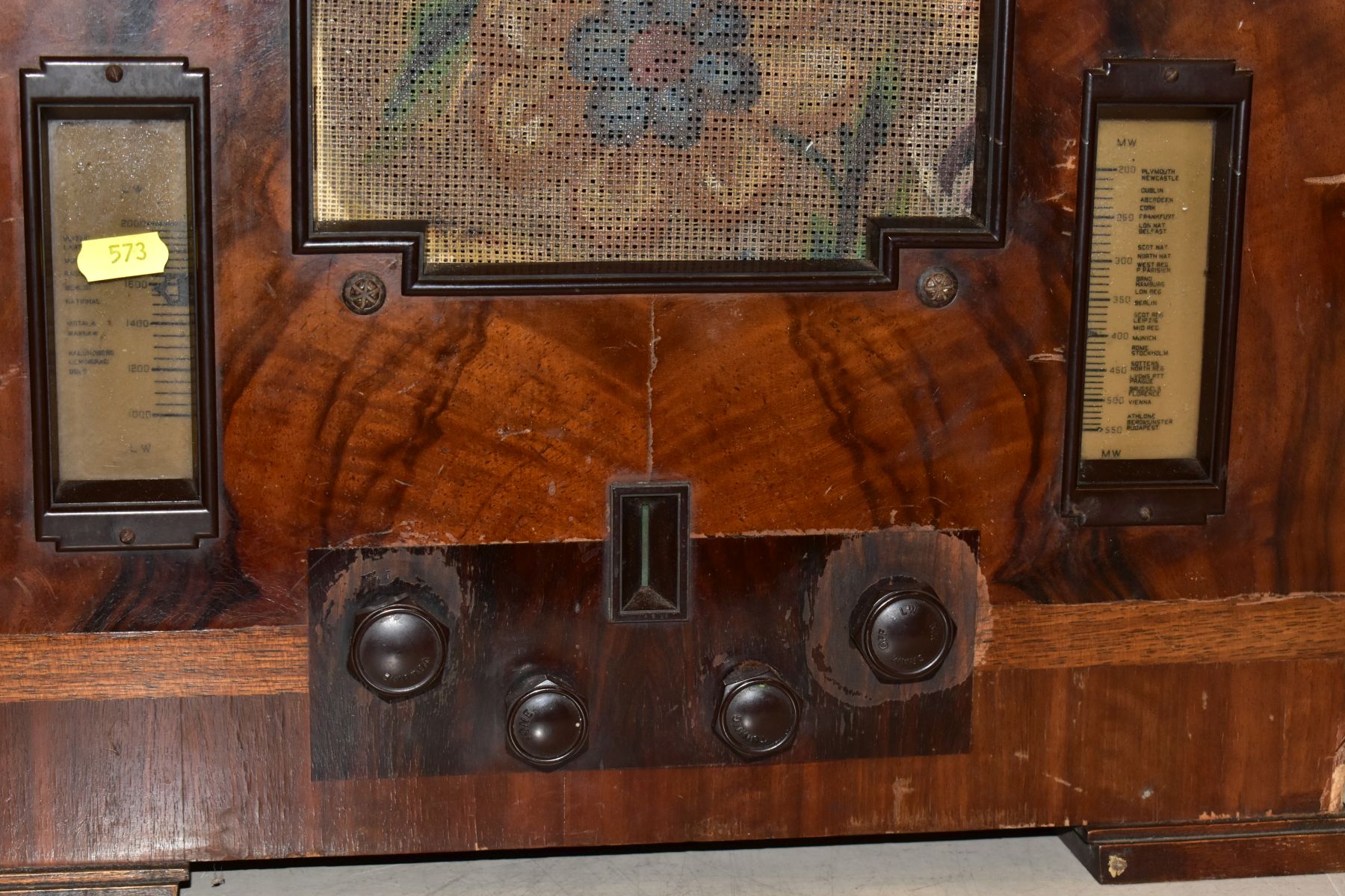 A SONY TC-255 SOLID STATE REEL TO REEL TAPE RECORDER, together with an Elizabethan Popular 400 - Image 7 of 7