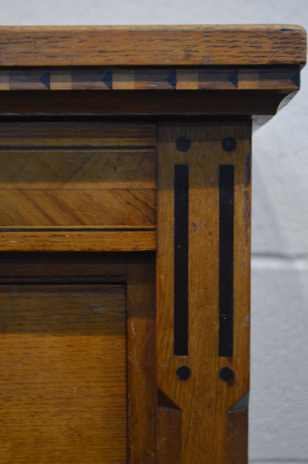 A MID TO LATE 19TH OAK AND PARQUETRY INLAID CHEST OF TWO OVER THREE LONG DRAWERS, in the gothic - Image 4 of 6