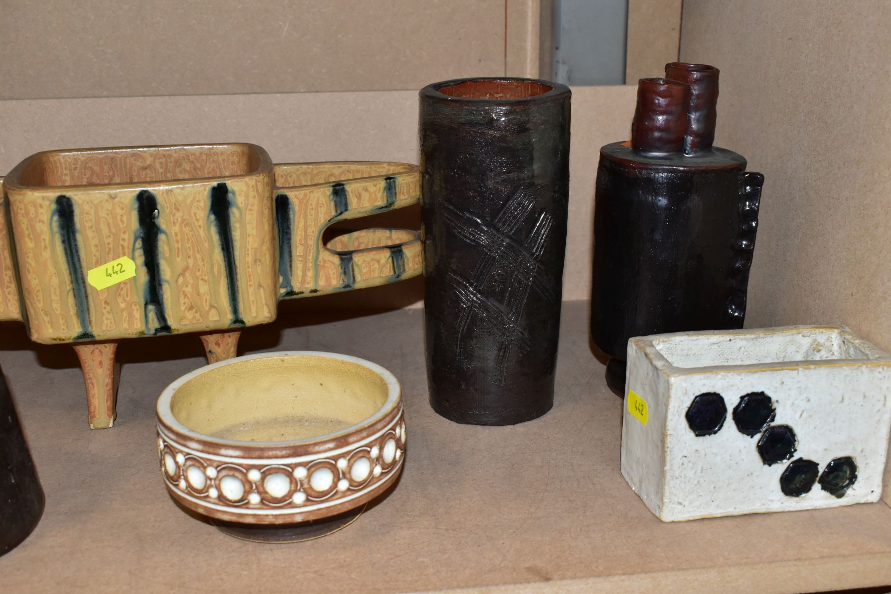 A QUANTITY OF STUDIO AND OTHER 20TH CENTURY POTTERY, including a number of pieces of Jersey Pottery, - Image 3 of 18