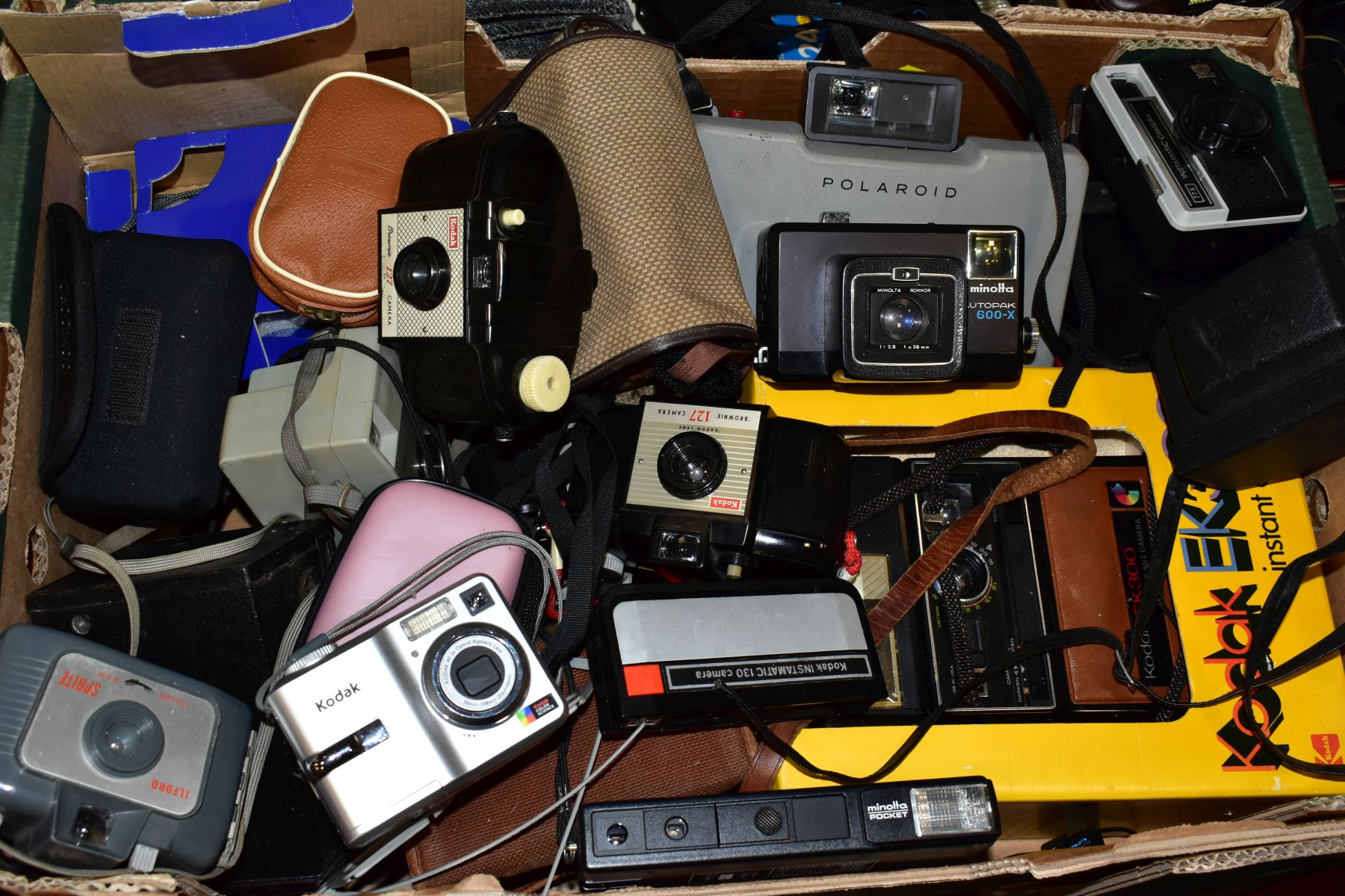 THREE BOXES OF CAMERAS AND ACCESSORIES, to include Polaroid 104, Olympus FE-270 (boxed), various - Image 4 of 4