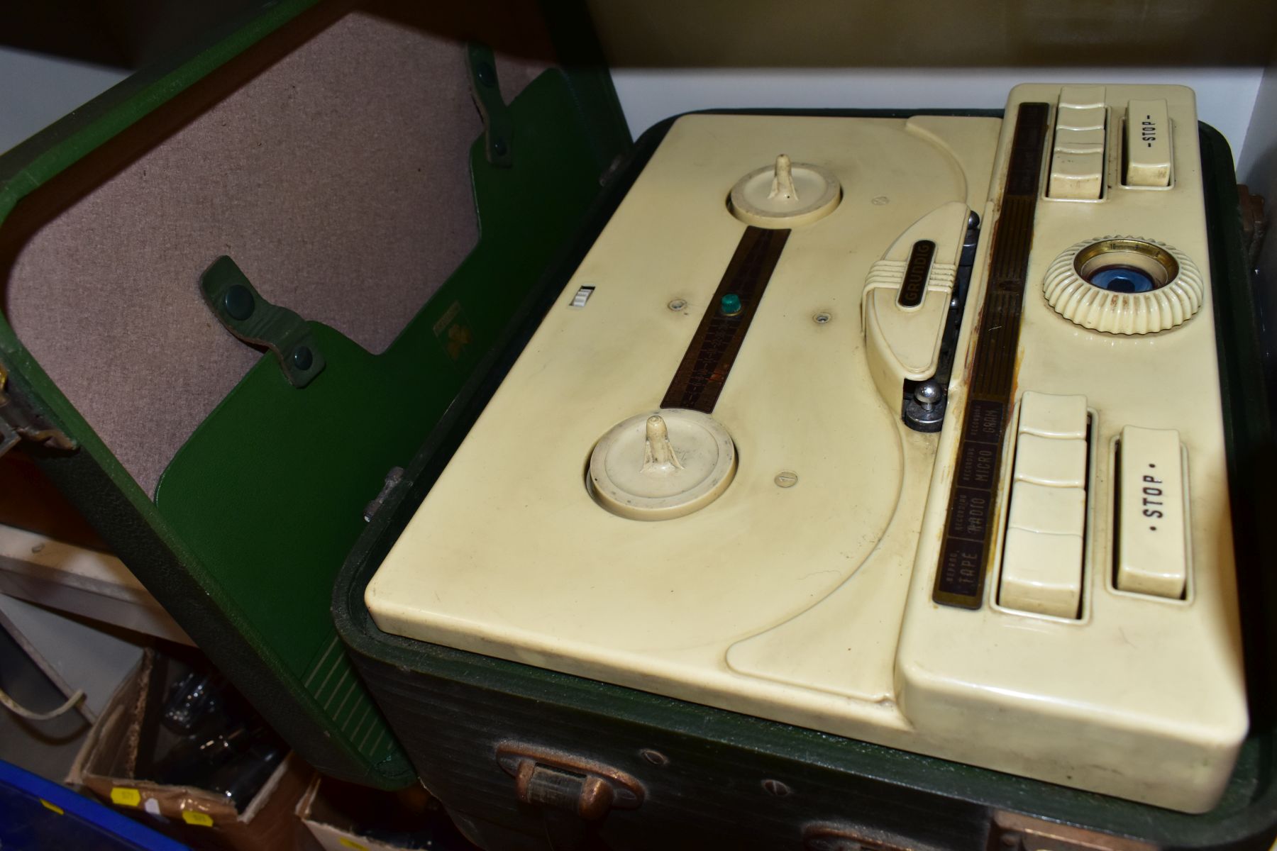 A GARRARD LABORATORY SERIES SINGLE RECORD PLAYER SP25, no plug, not PAT tested, together with a - Image 5 of 5