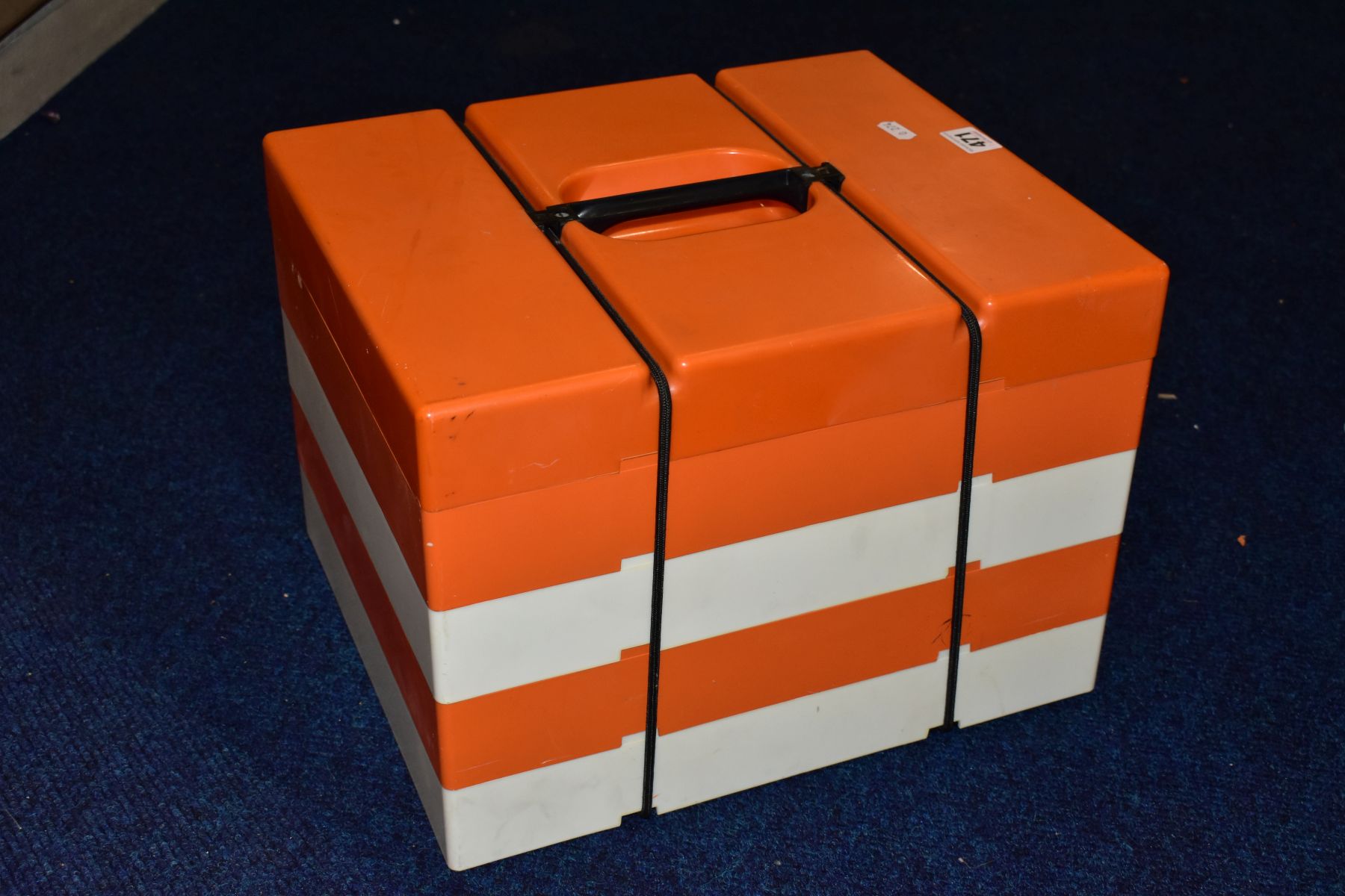 1960'S/70'S ORANGE AND WHITE PLASTIC FOUR TIER PICNIC BOX, each tier with three covered - Image 2 of 5