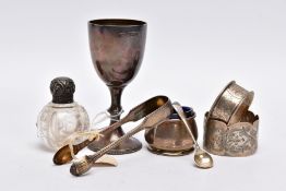 A SELECTION OF SILVER ITEMS, to include a small silver trophy cup, engraved 'Replica of Harefield