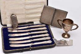 A SELECTION OF SILVER ITEMS, to include a small trophy with plain design, approximately 77mm in