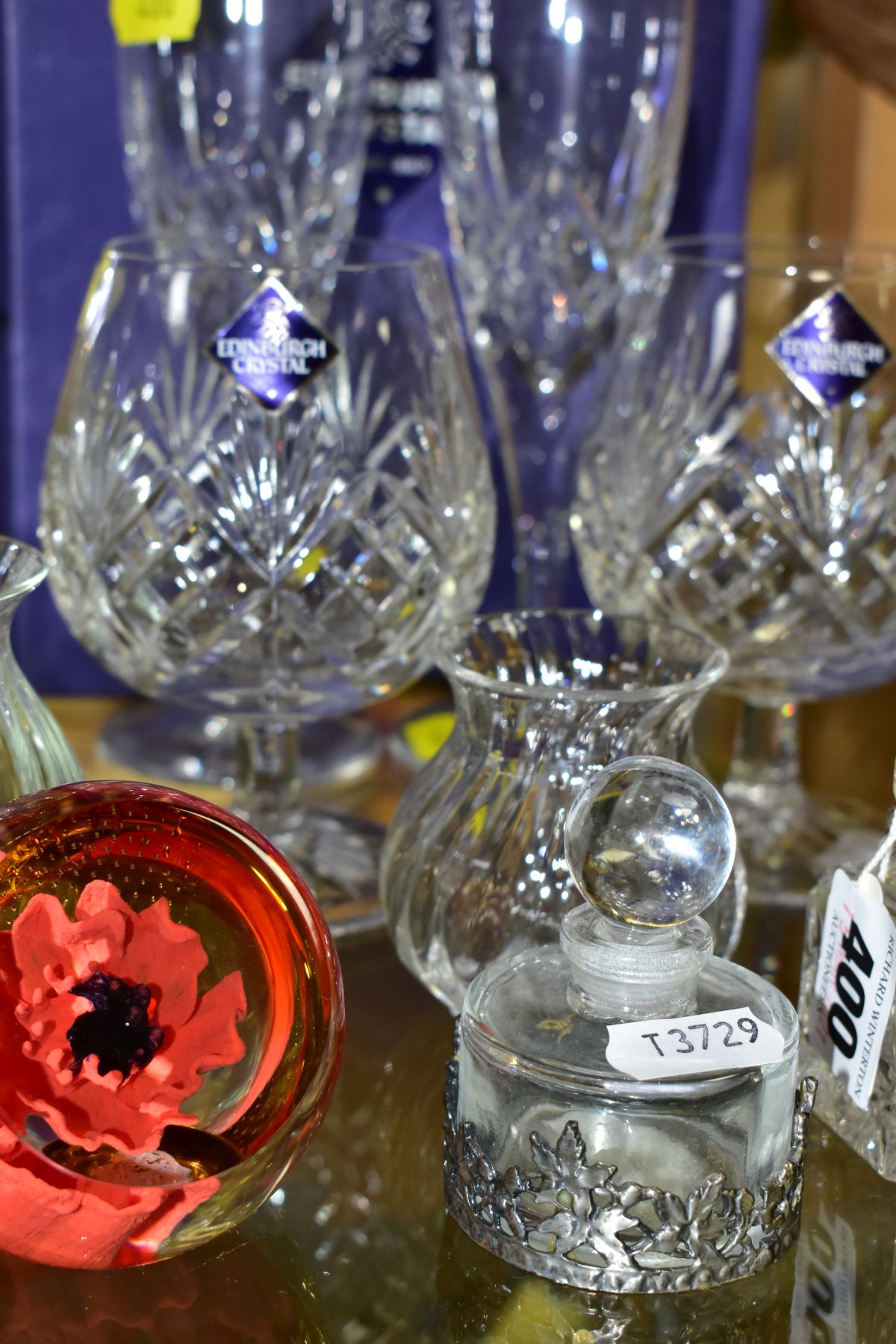 A SMALL QUANTITY OF MODERN GLASSWARE, including Caithness 'Red Poppy' and 'Poppy Meadow' - Image 4 of 7