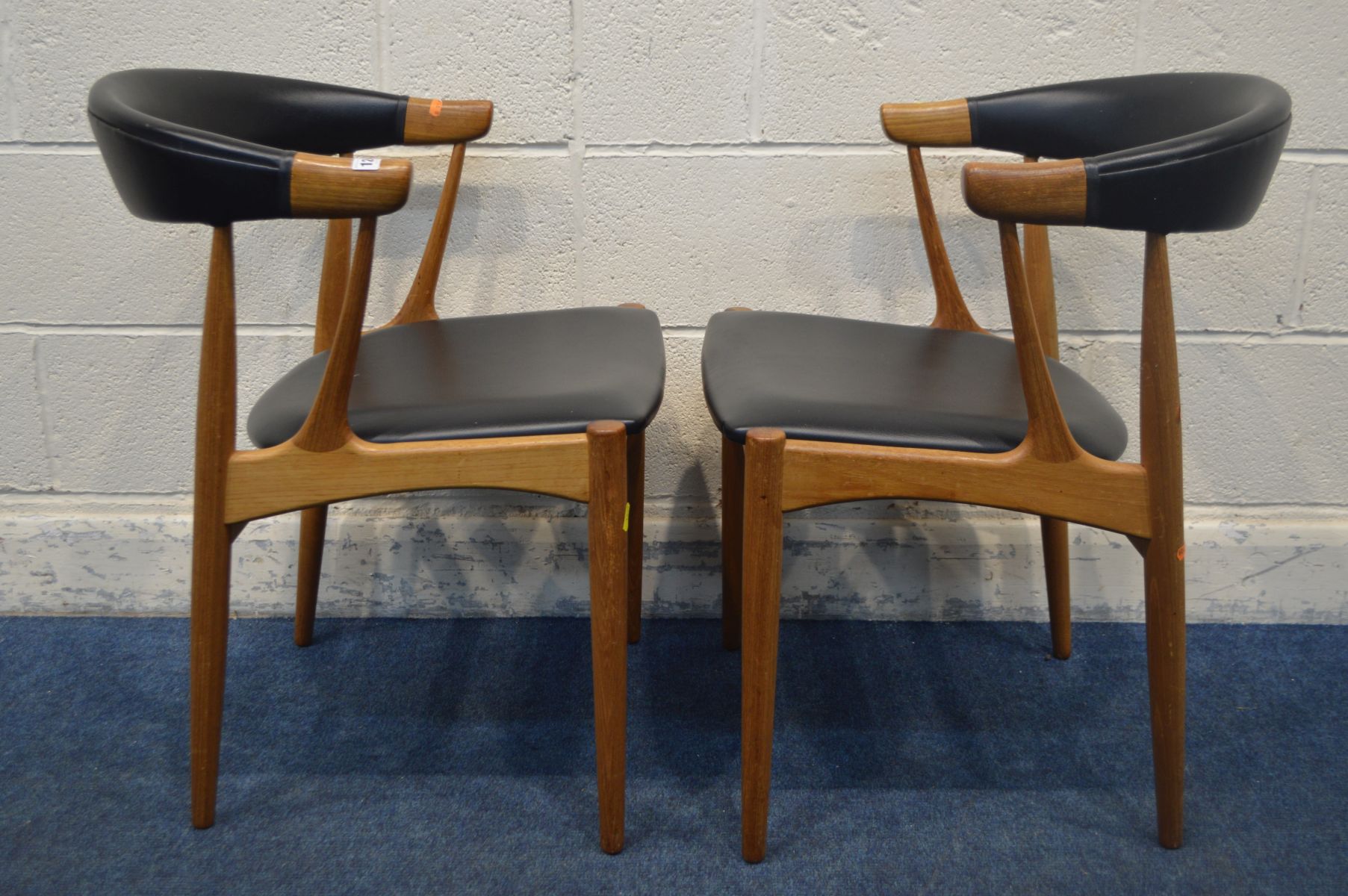 JOHANNES ANDERSEN FOR BRDR, DENMARK, A PAIR OF MODEL BA 113 TEAK ARMCHAIRS, with black leather - Image 3 of 4