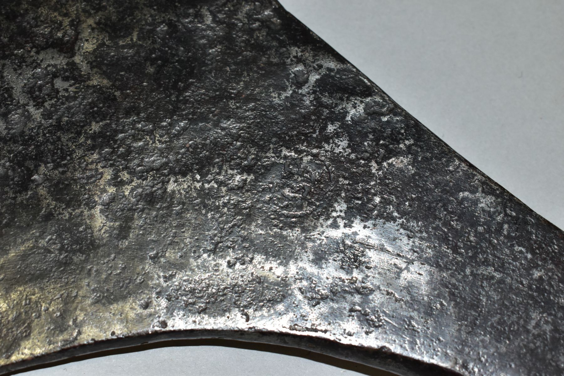 SIX VINTAGE AXE HEADS including an Elwell No 7 felling, a 9'' edge Trade 13½'' long, an 18th Century - Image 6 of 7